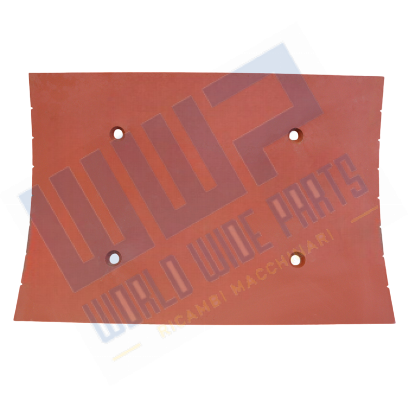 Rectangular calendered side plate - in Hardox thickness 10 - MC300