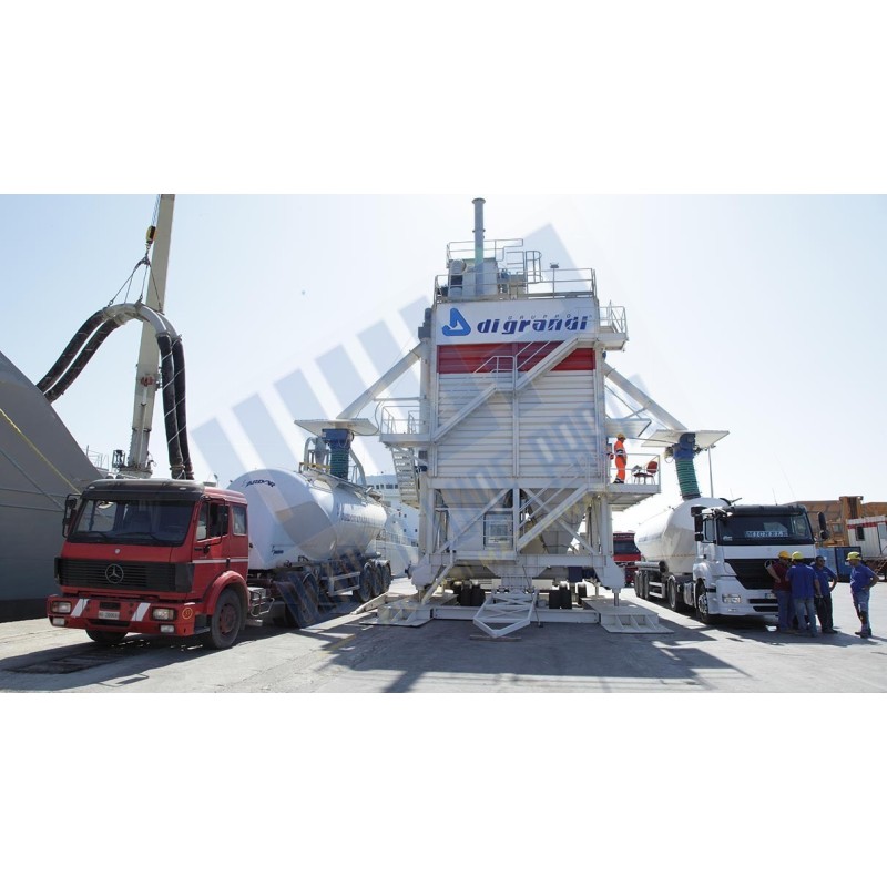 Mobile Harbor terminal for cement storage (170 m³) - unload from ship - load on tank truck