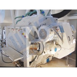Mescolatore MEB 3000/2000 a doppio asse orizzontale da 2 m³ reso - EUROMECC