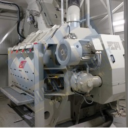Mescolatore MEB 5000/3330 a doppio asse orizzontale da 3,33 m³ reso - EUROMECC
